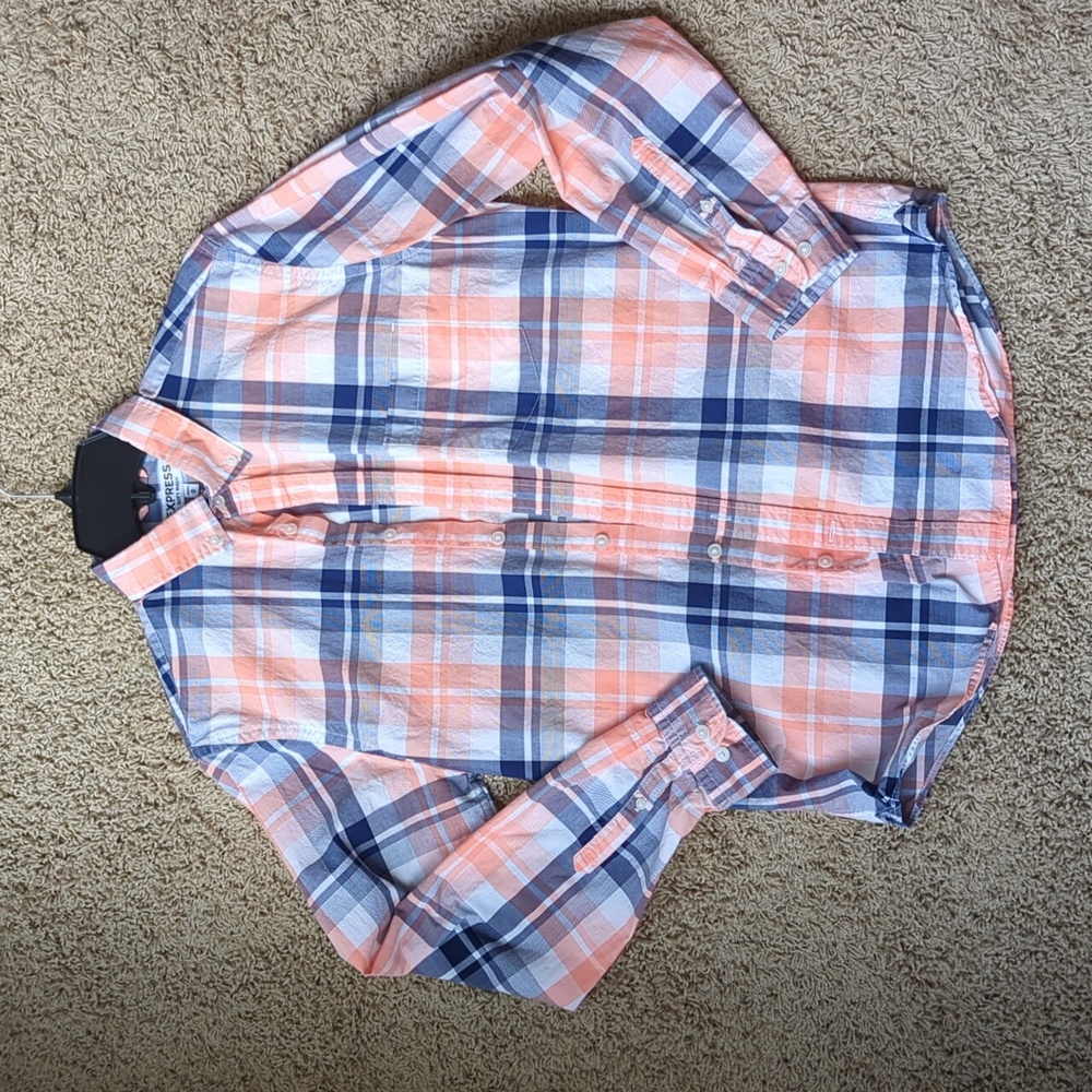 Express soft wash mens medium shirt